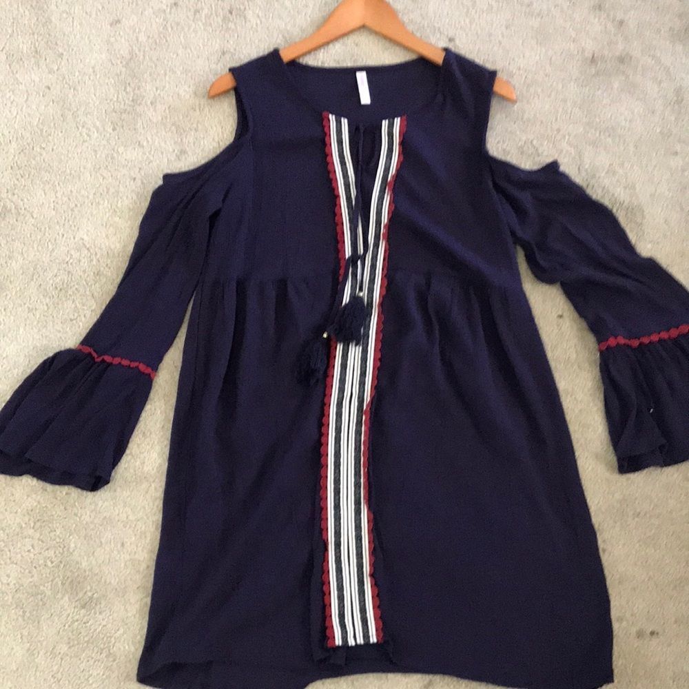 Cut Out Long Sleeved Dress w/ Bom Tie in Front